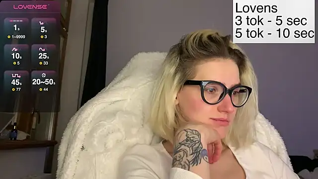 Sexy_Sweets's cam snapshot