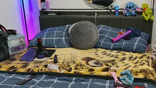 SunshineLexi's cam snapshot