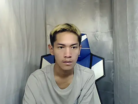 riks_tyler's cam snapshot