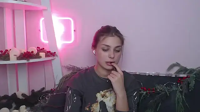 MilanaAngelAs live sex cam