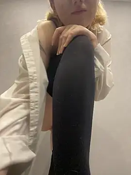 Cherry___Blossom's cam snapshot