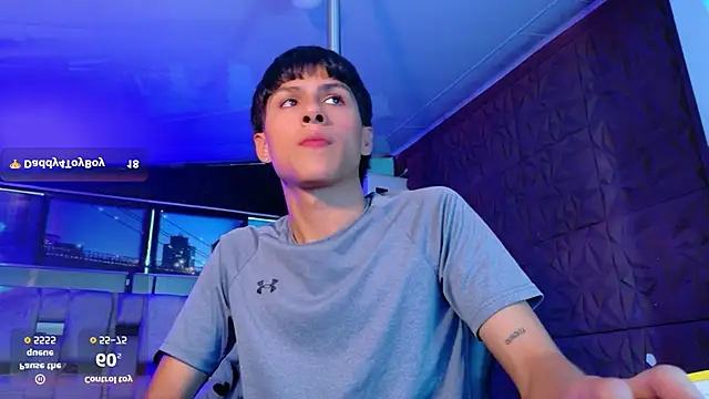 StormLuxX live sex cam