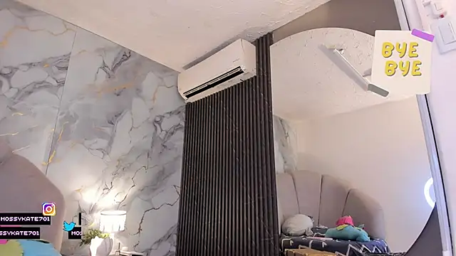 Katemoss70 live sex cam