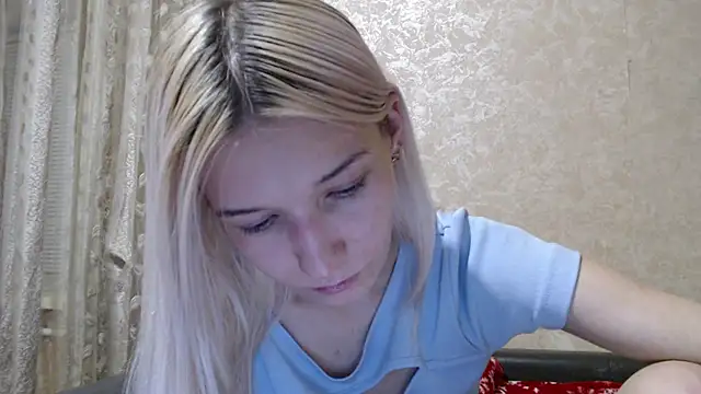 Alisa_Bergg's cam snapshot