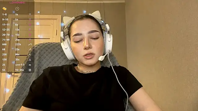 FaviolaHurl's cam snapshot