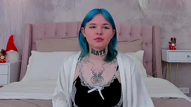 EmmaMalone's cam snapshot