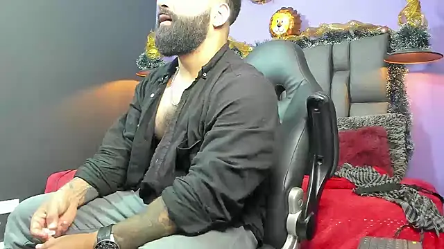 Lyon_vach live sex cam