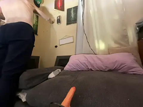 Johndoe2292's cam snapshot