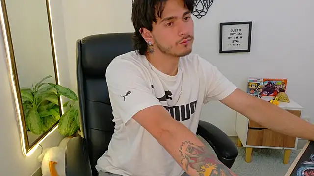 Elian_savoy's cam snapshot