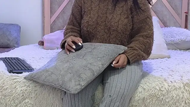 Mariana_collins99's cam snapshot