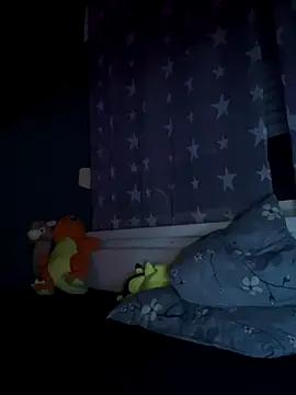 1Richrichard1's cam snapshot