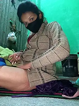 Hoty_girl_143's cam snapshot