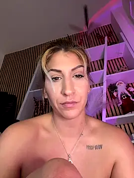 sofiah_ live sex cam