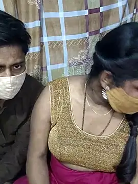 Aditya_sanjna live sex cam