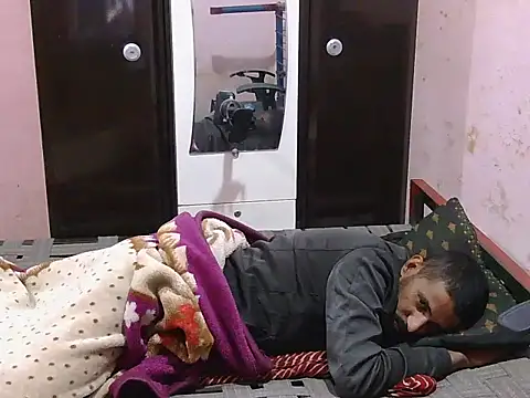 HotXKrish live sex cam