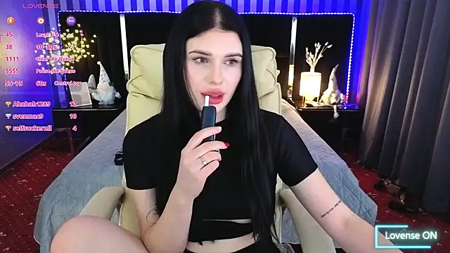 Neyla_Charm's cam snapshot