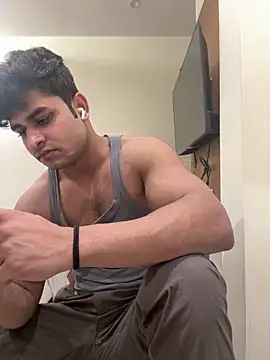 Vihaaanfucks live sex cam