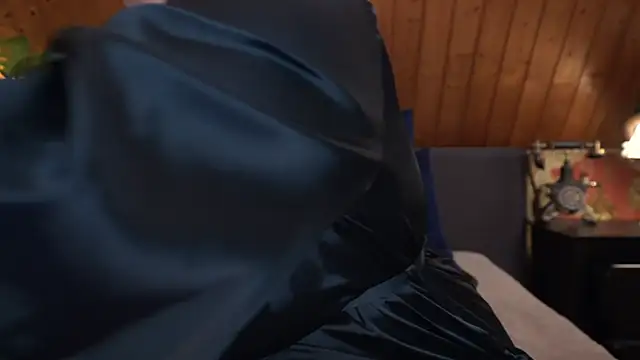 TessaWinter's cam snapshot