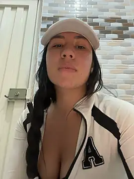 kim_monti live sex cam