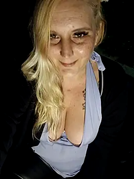 BecciDeluxe's cam snapshot