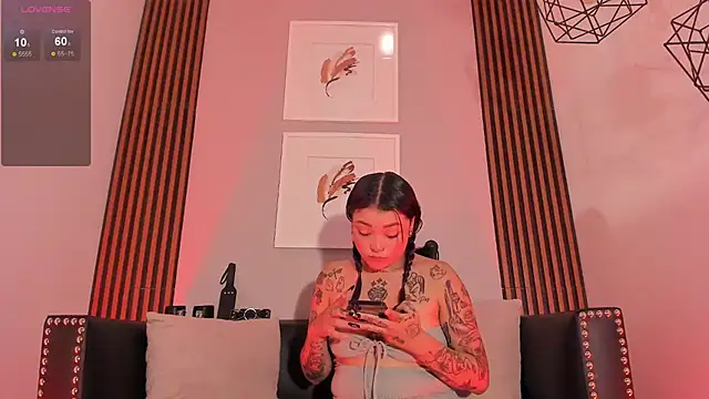 ChloeAllennn's cam snapshot