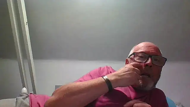 naughtygrandad1's cam snapshot