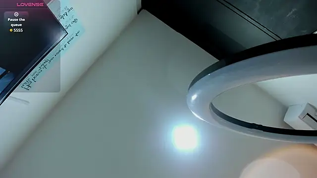 EmilyAllen_1 live sex cam