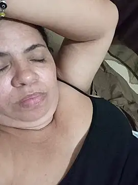 Ravena2290's cam snapshot