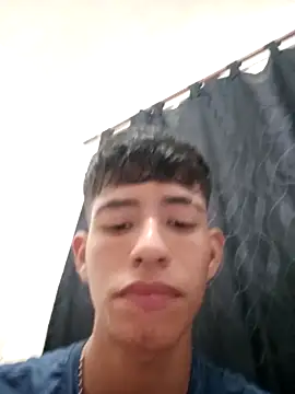 dareck_18 live sex cam