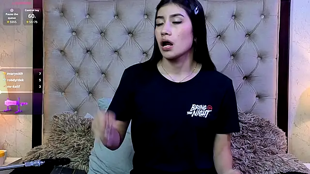 Lili_Opal live sex cam