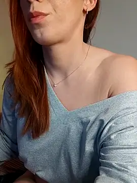 clara-francaise live sex cam