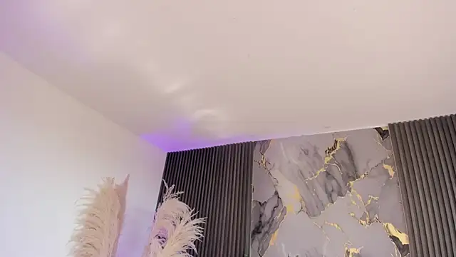 ShaniaDaniels's cam snapshot