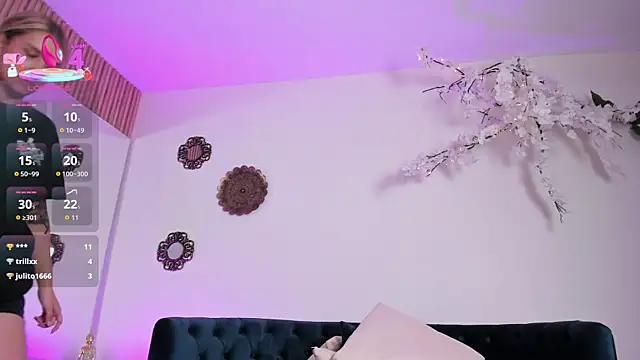 Morgan_Lux's cam snapshot