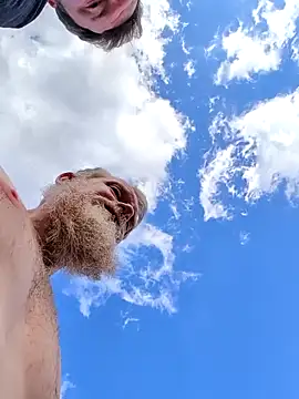 sizableunicorn7 live sex cam