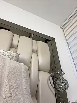 ALISSON_FOXXX1 live sex cam