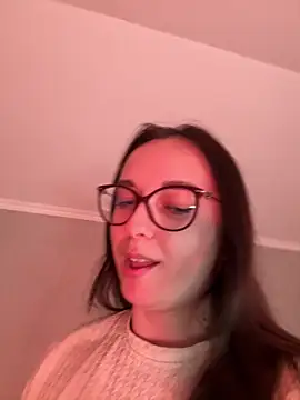 RussianGirls_'s cam snapshot