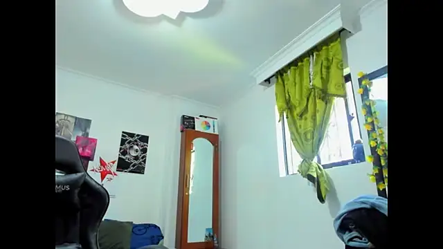 Oliver_and_kalypso live sex cam