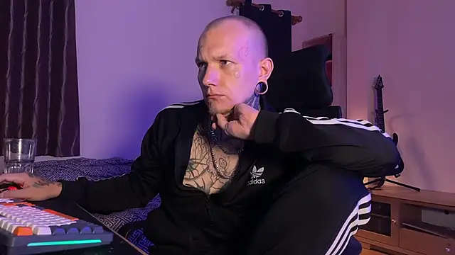 paulvelvet live sex cam