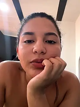 Sexy_zoe_outdoors's cam snapshot