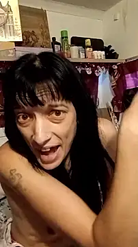 whitetrashdirtyslut's cam snapshot