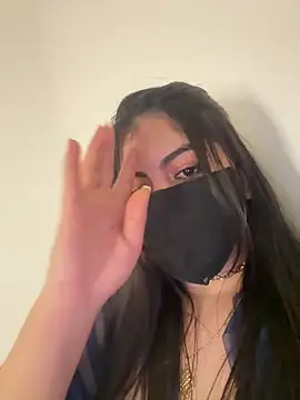 Hot-Sarah-arab live sex cam