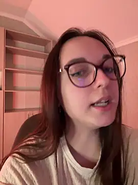 RussianGirls_'s cam snapshot