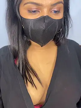 -------Tamil_Moli-------'s cam snapshot