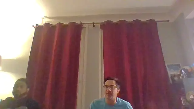 DildoPlayer33's cam snapshot