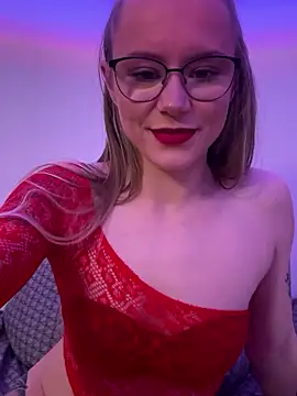 schwiegermamas_alptraum's cam snapshot