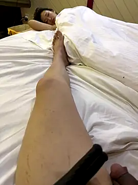 21yuri27 live sex cam