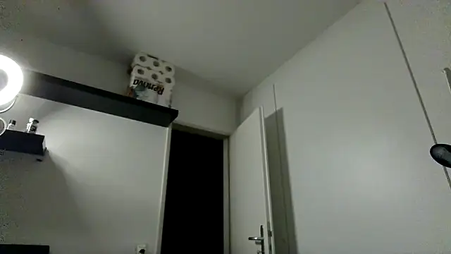 alpha-hunk's cam snapshot