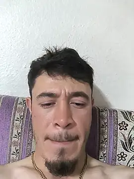 Paploesco026's cam snapshot