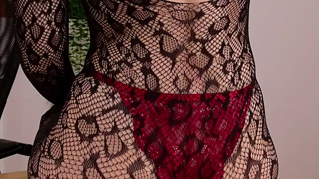 ClaireMathis's cam snapshot