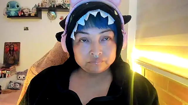 Shaddycute_'s cam snapshot